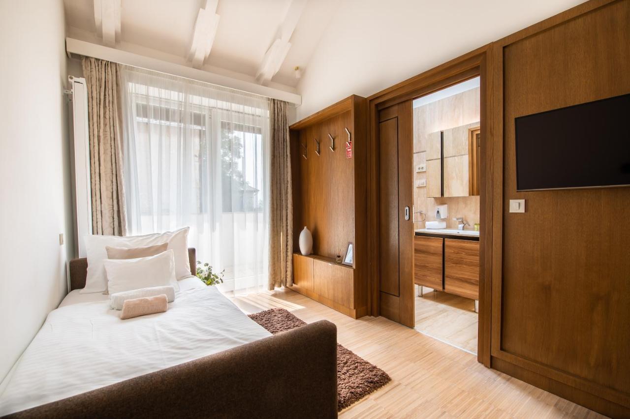 Botrytis Borhotel Mád エクステリア 写真